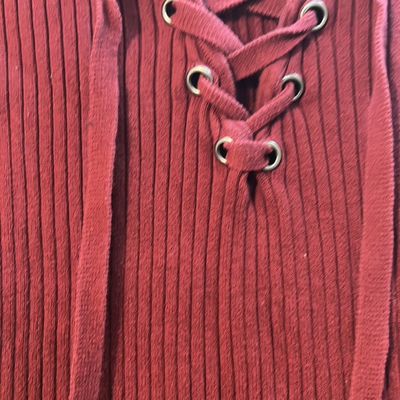 Red Hollister Lace Up Ribbed Long Sleeve Shirt - Picture 3 of 9